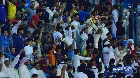 اليابان تقدم احتجاجاً رسمياً على حكم مباراة الإمارات