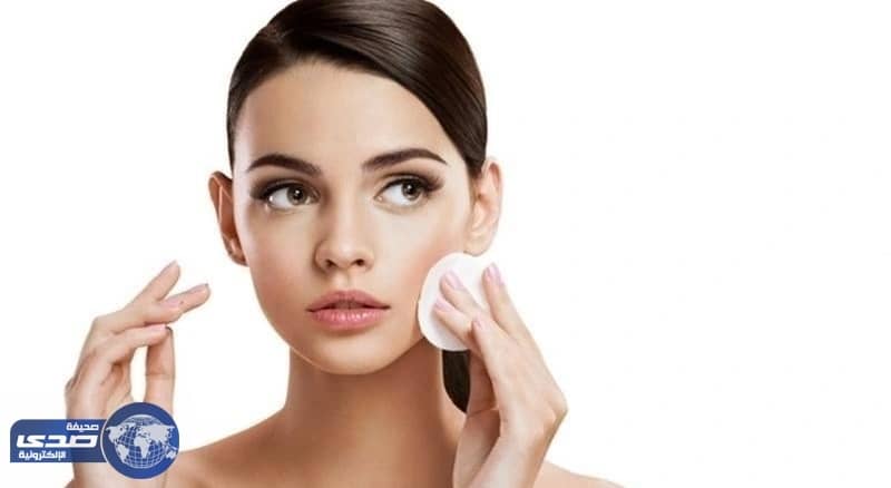 تعرفي على أضرار النوم بالمكياج