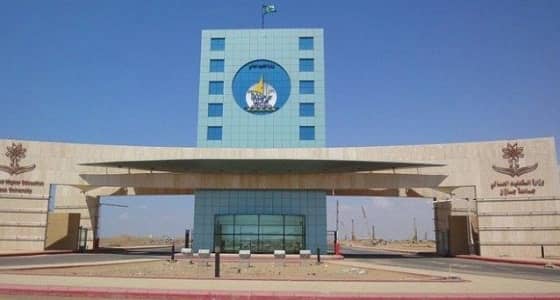 مدير جامعة جازان يتفقد مجمع كليات البنات بمحلية