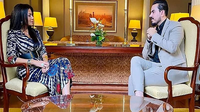 بالفيديو.. مذيع لقاء "المؤخرة" يُفحم رانيا يوسف برد ناري بعد اتهامه بالتحرش