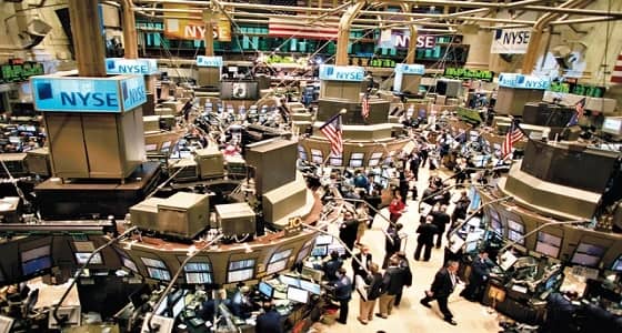 مؤشرات الأسهم الأمريكية تغلق متباينة