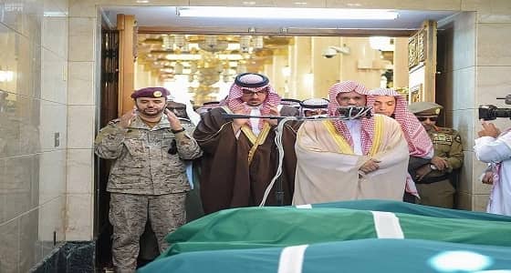 نائب أمير المدينة المنورة يؤدي صلاة الميت على الشهيد الرشيدي