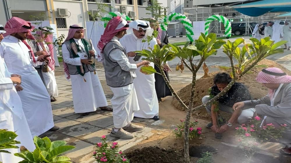10 آلاف شتلة لمدارس تعليم مكة ضمن مبادرة المشتل الزراعي.. صور