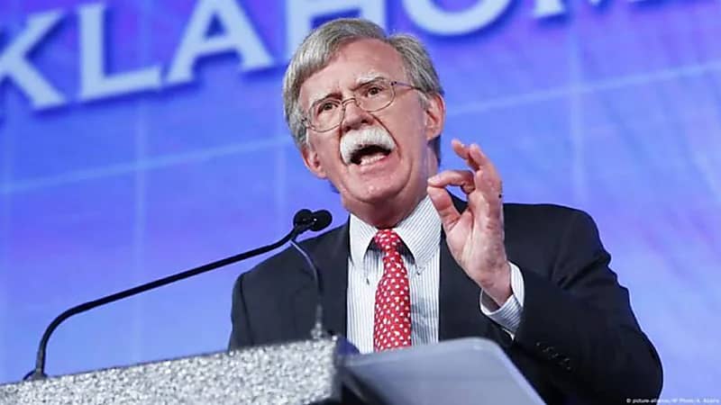 FBI يفتش منزل بولتون مستشار الأمن بولاية ترمب الأولى 