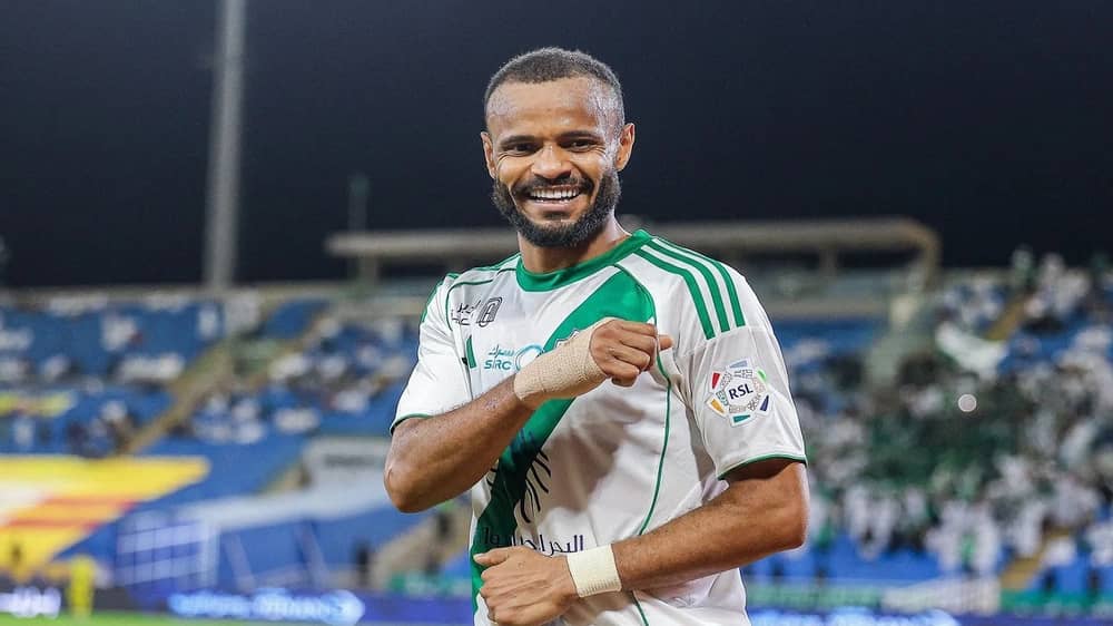 تغريم علي مجرشي وإيقافه مباراتين