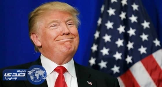 ترامب يعتزم تفتيش هواتف البريطانيين قبل دخول أمريكا