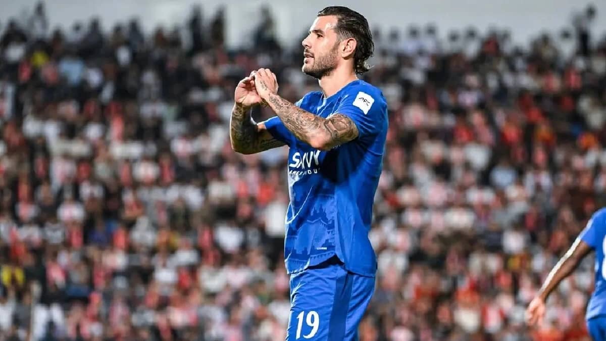 الماركا: هيرنانديز يبدع مع الهلال تحت قيادة إنزاغي