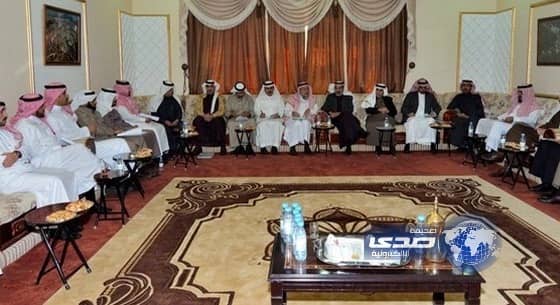 أمين عسير يتوعد بمحاسبة رؤساء البلديات غير المتجاوبين مع الجهات الرقابية