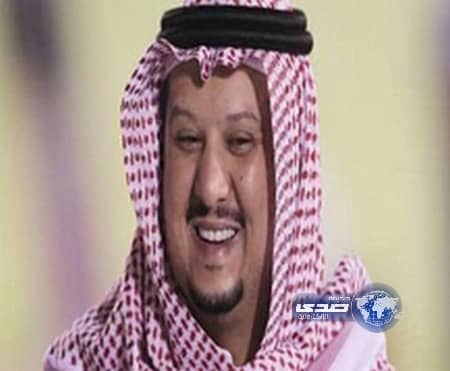 بالفيديو.. فيصل بن تركي يحضر زواج الداعية البيشي