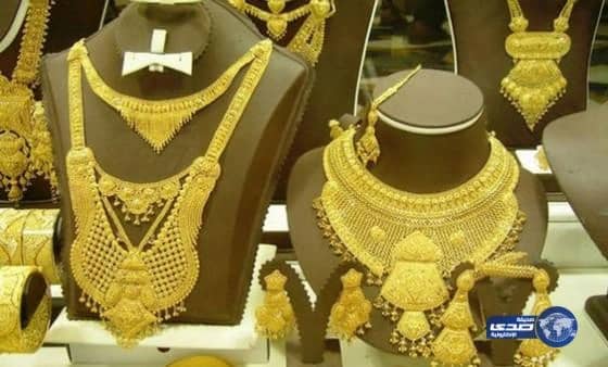 الذهب يواصل خسائره مع ارتفاع الدولار والأسهم