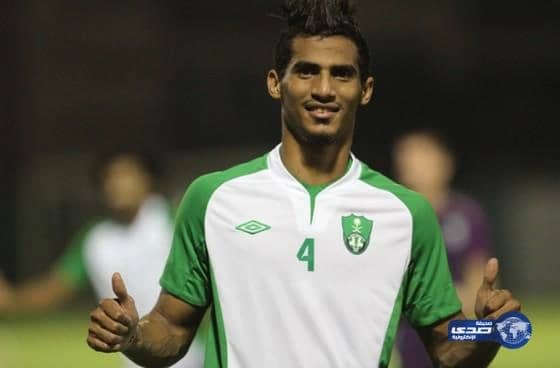 النادي الأهلي يجدد عقد باخشوين وبلغيث