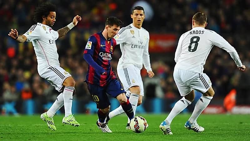 نفاد تذاكر مباراة برشلونة وريال مدريد في كأس السوبر الإسباني بالرياض