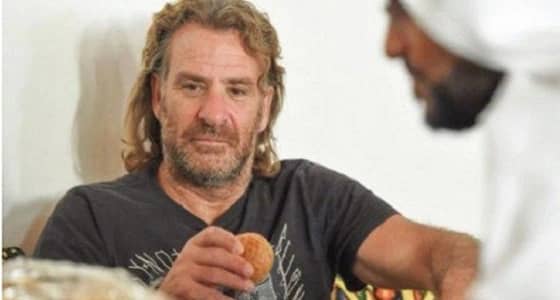 رئيس الشباب يقنع كارينيو بعدم الرحيل من النادي