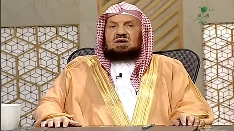 بالفيديو.. "المنيع" يوضح هل يجوز القيام بألعاب وأنشطة ترفيهية للأطفال بالمساجد