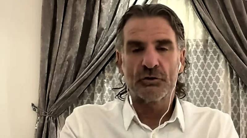 مدرب الحزم: حمدالله يحتاج إلى التواصل المستمر مع المدرب للتألق .. فيديو