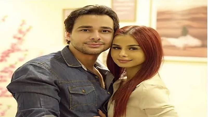 كورونا يصيب منة عرفة وزوجها