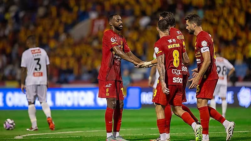 القادسية يفتتح مشواره في الدوري بثلاثية أمام النجمة