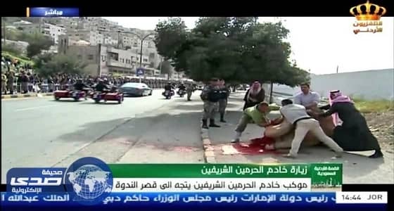 بالفيديو.. أردني ينحر جملا فرحا بزيارة خادم الحرمين للأردن