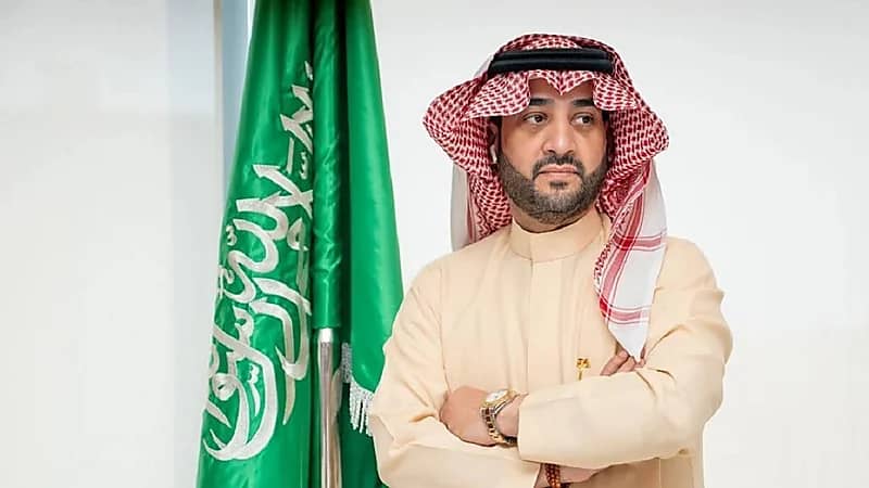 أول تعليق من رئيس الأهلي بعد انضمام ألكساندر