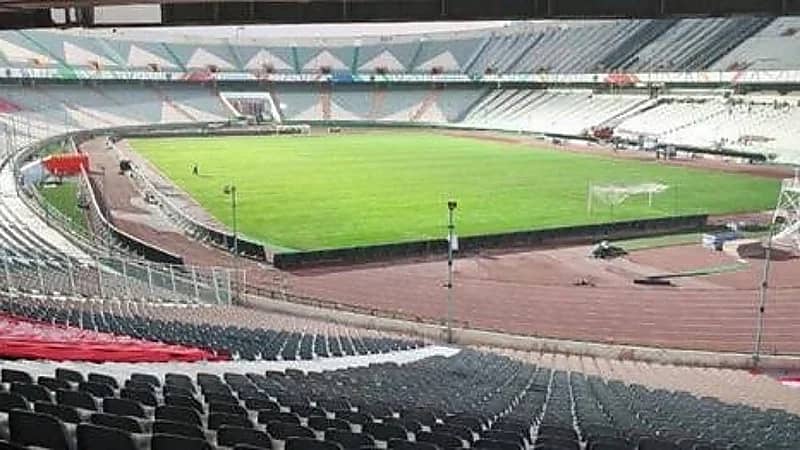 ملعب أزادي يستعد للقاء النصر وبيرسبوليس .. فيديو