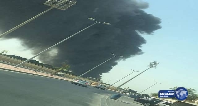 الدفاع المدنى تدفع بفرقها للسيطرة على حريق بـ"سيهات"