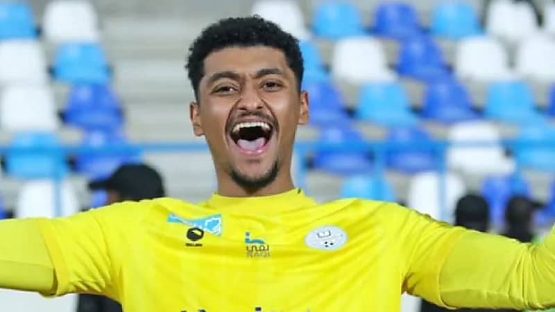 الرياض يُعلن تعاقده مع الحارس عبدالعزيز العويرضي