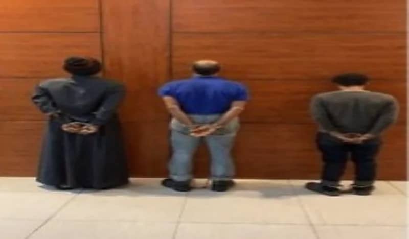 ضبط 3 مقيمين نفذوا سرقات مركبات وتفكيك أجزائها وبيعها في الرياض