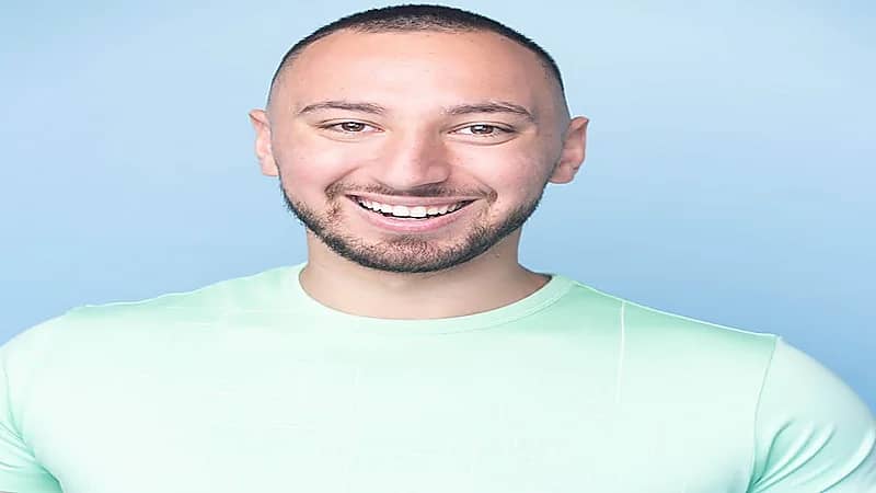 جاد ملاح يغزو مواقع التواصل الاجتماعي بأجواء مرحة