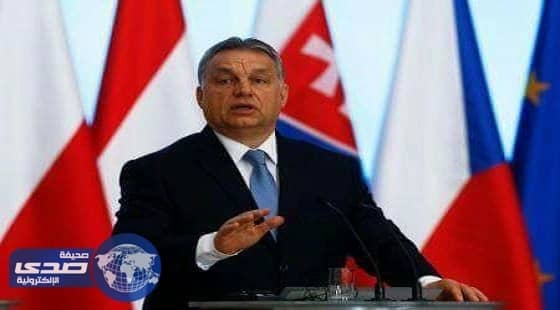 100 مهاجر يضربون عن الطعام في مركز احتجاز مهاجرين في المجر