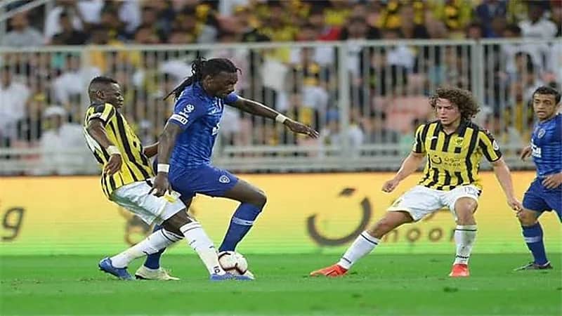 صفقة تبادلية بين الهلال والاتحاد خلال الانتقالات الصيفية الجارية
