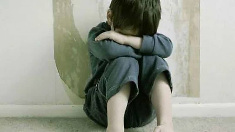 3 شبان يهتكون عرض جارهم المعاق ذهنيا