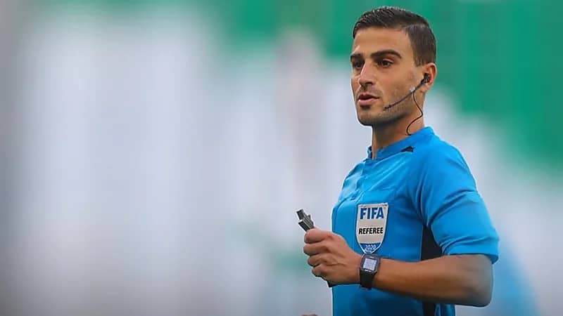 حطاب يدير مباراة السعودية وعمان ضمن تصفيات كأس العالم