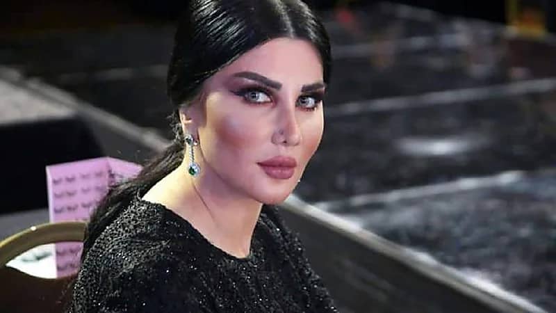 جيني إسبر: أنا ضد المساكنة بين الرجل والمرأة دون زواج