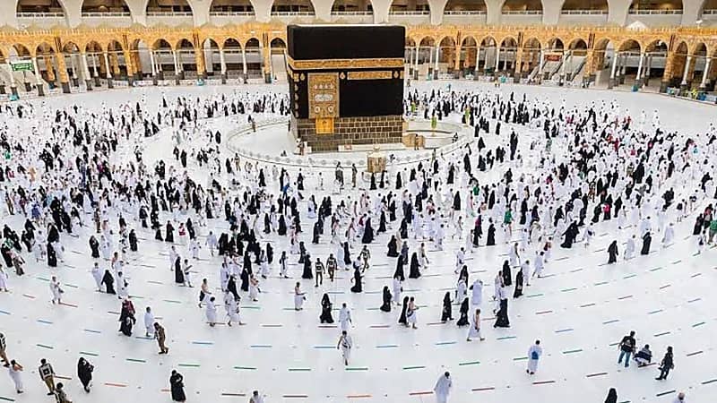 الحج والعمرة تدعو الراغبين في تأدية فريضة الحج لاستكمال لقاحات كورونا