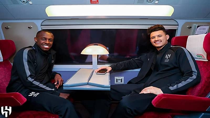 بعثة الهلال تتوجه إلى الرباط استعداداً لنهائي كأس العالم للأندية ..صور