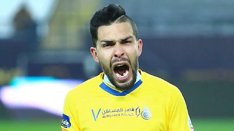 الفيفا يلزم النصر بدفع 9.5 مليون للبرازيلي بيتروس