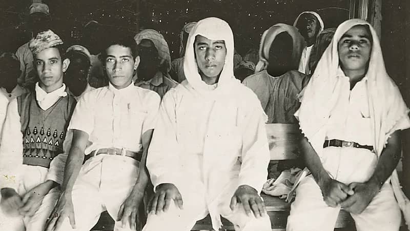 أول مدرسة افتتحتها أرامكو في الخبر قبل 83 عاماً - صور