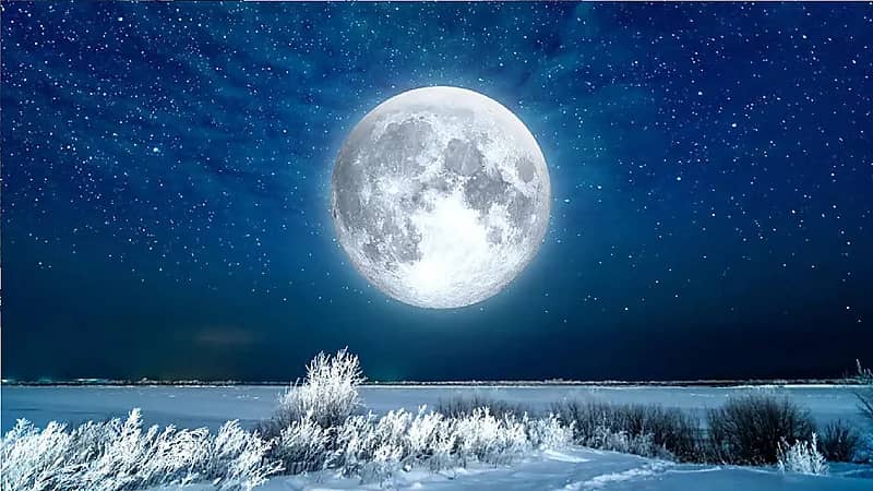 سبب تعدد وجوه القمر .. فيديو