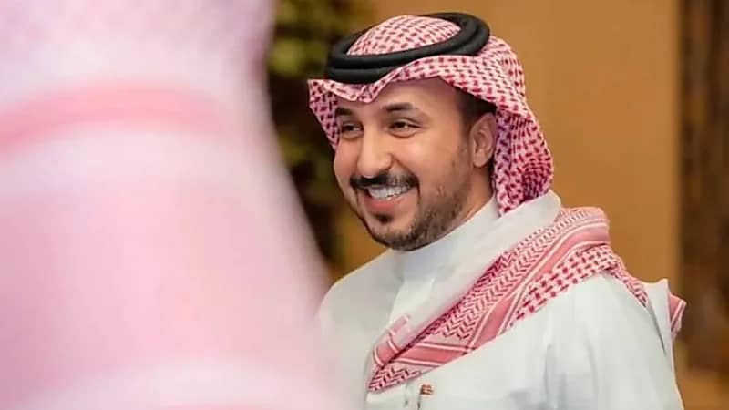 المهيدب يدعم خزينة النصر بـ 18 مليون ريال