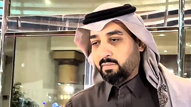 العيسى: نناقش أمور النادي في المكاتب وليس الملعب .. فيديو