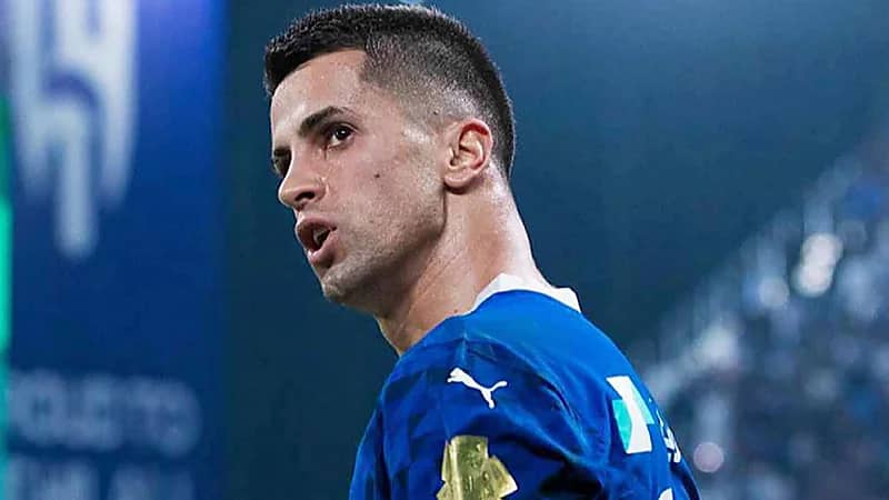 كانسيلو يواصل التأهيل