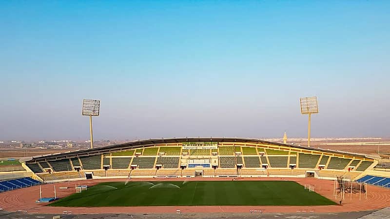اخر تطورات ملعب مدينة الملك خالد الرياضية.. صور