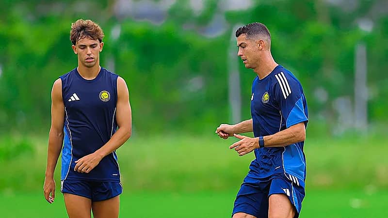 دوري روشن الرابع عالميا في حجم رواتب اللاعبين ورونالدو الأعلى دخلاً