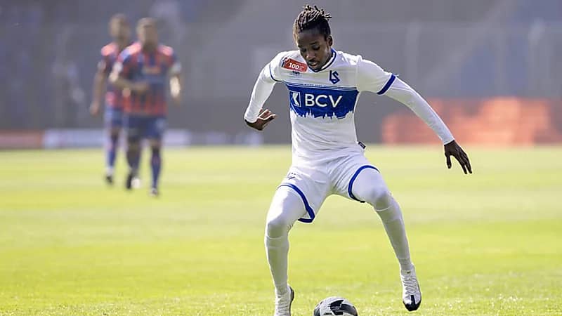 الأخدود يقترب من ضم دياباتي لتعزيز صفوفه