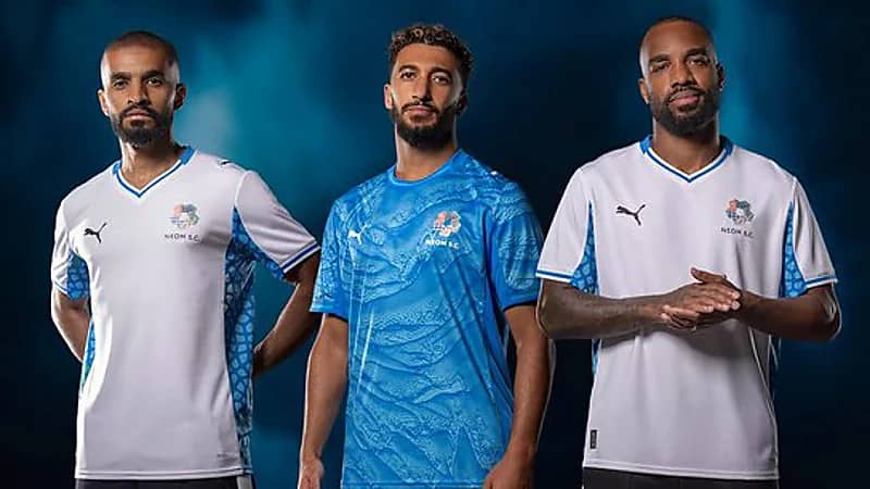 نيوم يطلق الطقمين الأساسي والاحتياطي للموسم الجديد .. صور