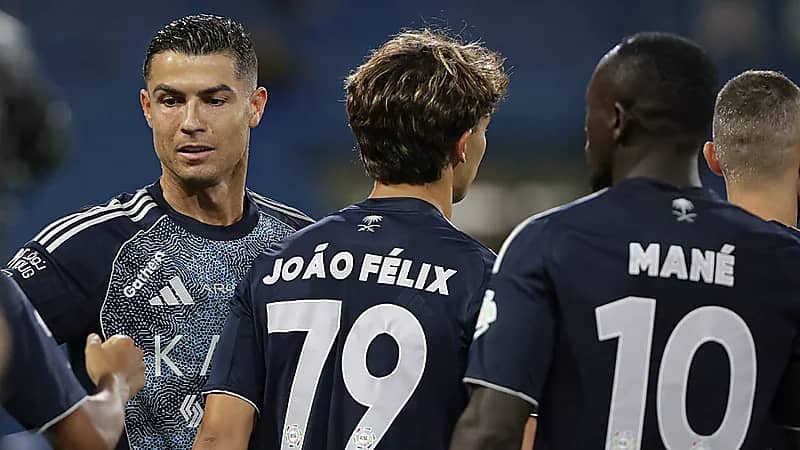 النصر يقسو على التعاون بخماسية