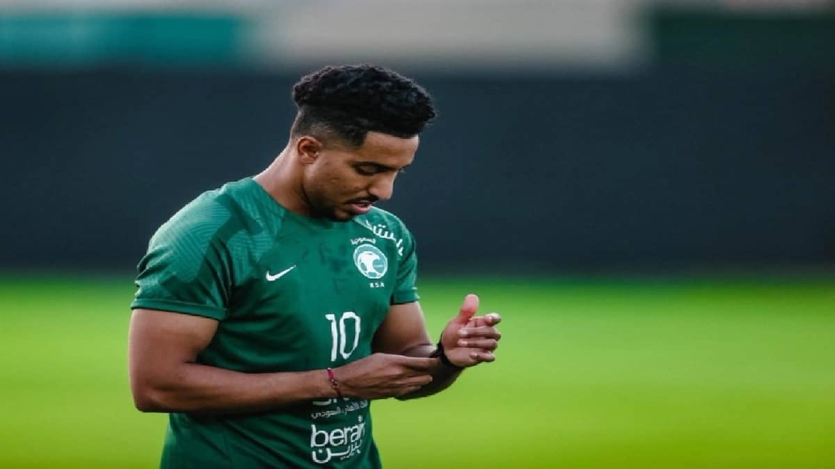 الدوسري يواصل تدريباته استعدادًا لمباراة إندونيسيا.. فيديو