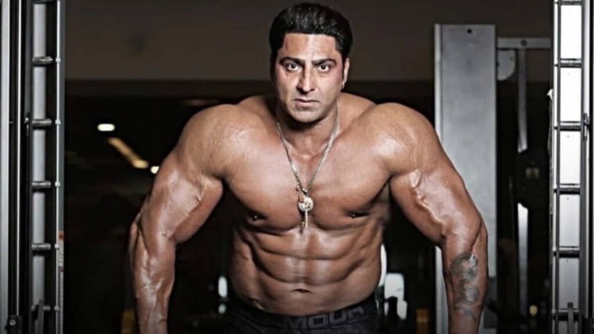 وفاة لاعب كمال الأجسام الأسطوري فاريندر سينغ غوهمان بطريقة مأساوية