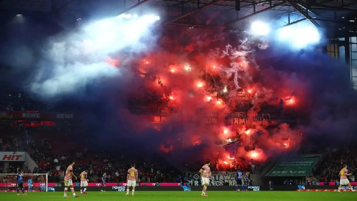 كولن يستعيد انتصاراته بفوز عريض على هامبورغ