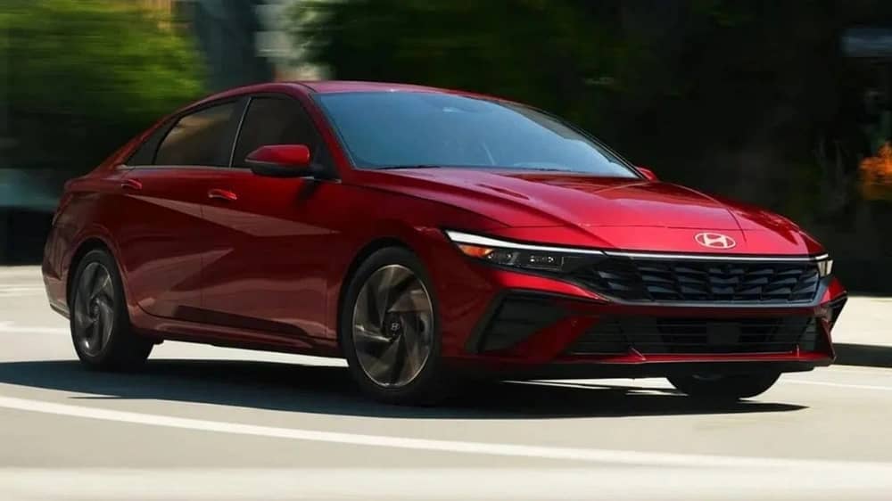 مواصفات وسعر سيارة هيونداي إلنترا 2025